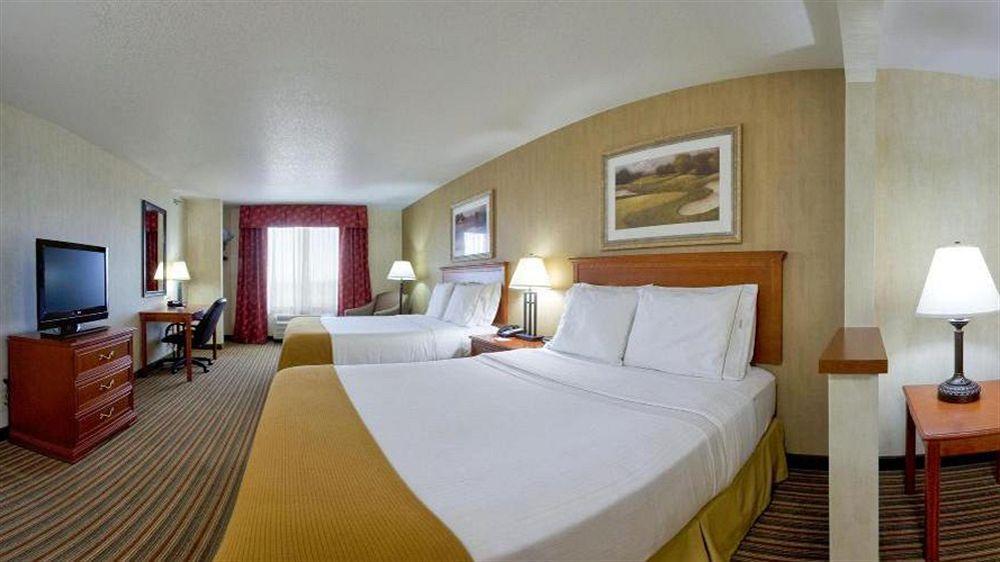 Holiday Inn Express & Suites Sioux Center By Ihg Exteriér fotografie